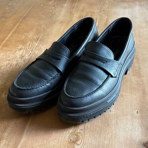 Portland Leather Classic Black Loafers